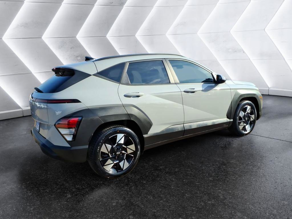 Used 2024 Hyundai Kona SEL w/ Convenience Package image 5