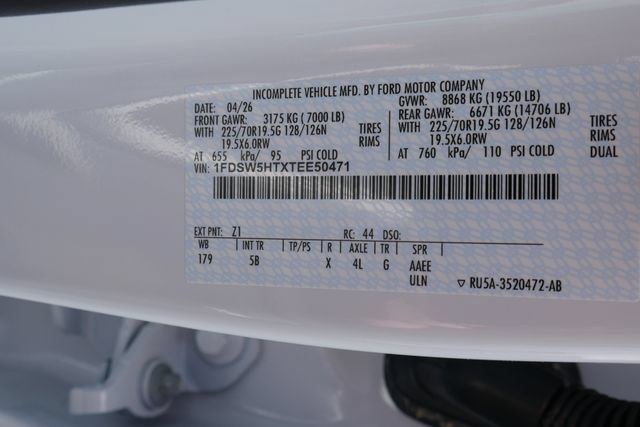 New 2026 Ford F550 4x4 Crew Cab image 25