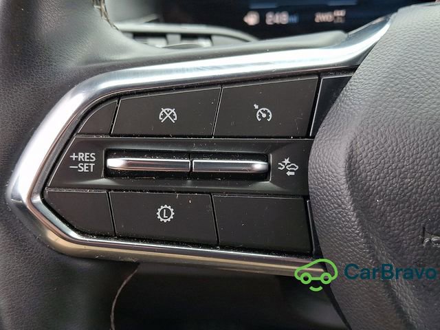 Certified 2025 Chevrolet Traverse LT AWD/4WD image 23