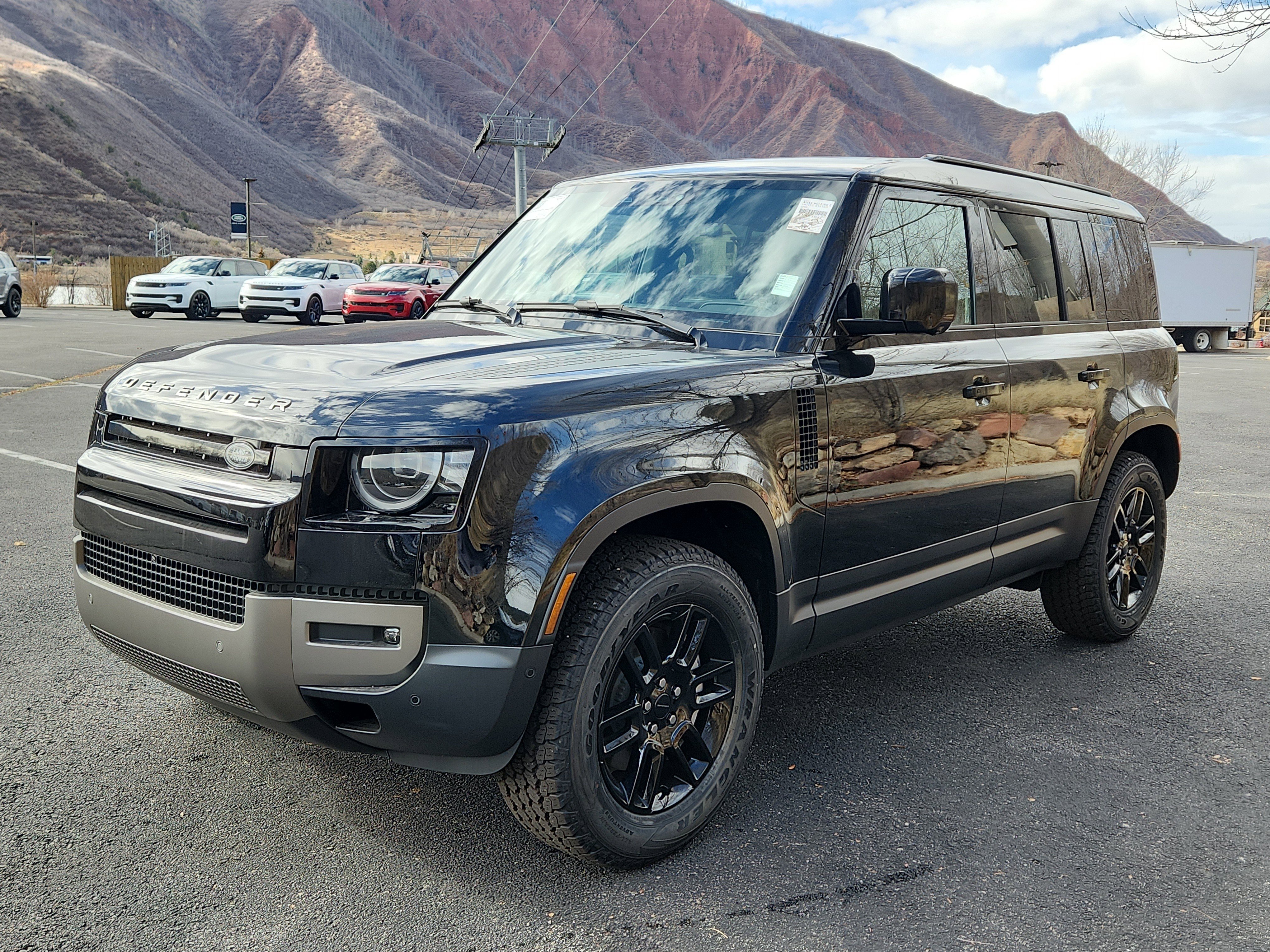 New 2026 Land Rover Defender 110 S image 5