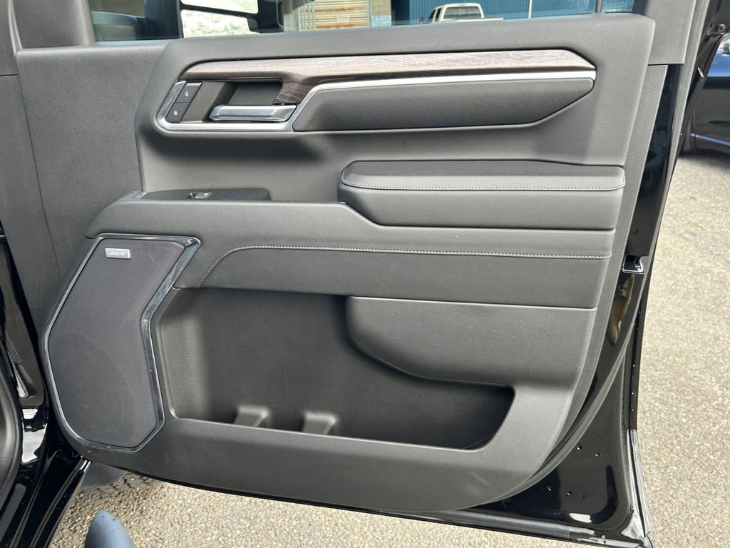Used 2024 Chevrolet Silverado 2500 LTZ w/ LTZ Plus Package image 25