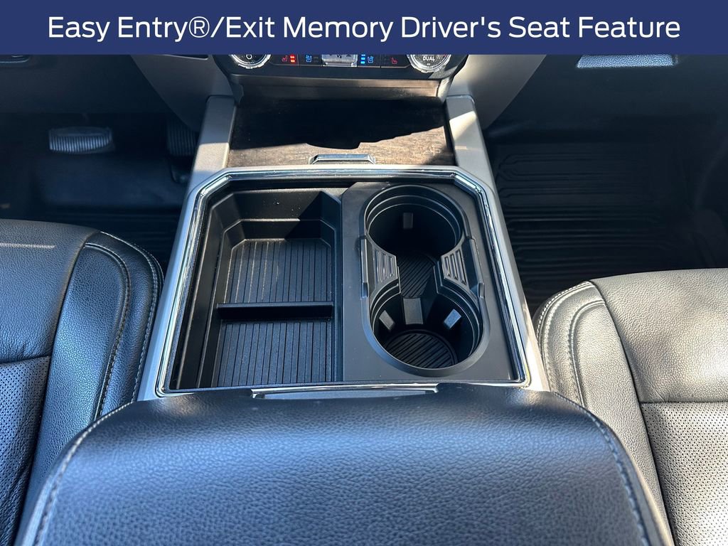 Used 2022 Ford F350 Lariat w/ Lariat Ultimate Package image 18