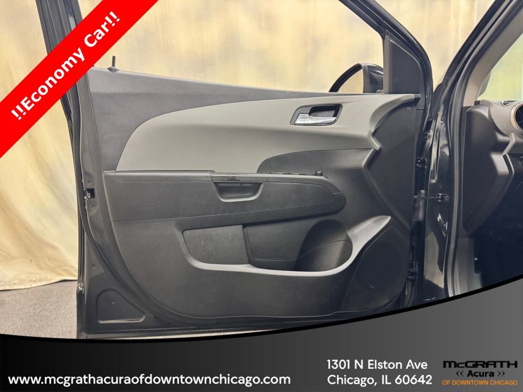 Used 2013 Chevrolet Sonic LT image 12