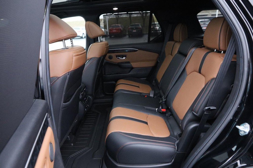 Used 2026 Honda Passport TrailSport Elite image 11