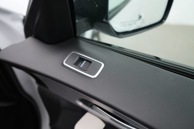 Used 2017 Jaguar F-PACE R-Sport AWD/4WD image 51