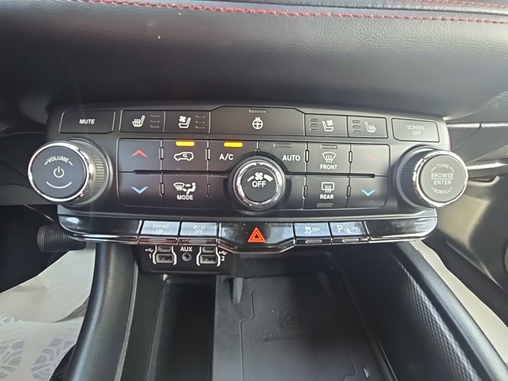 Used 2024 Dodge Durango R/T image 25