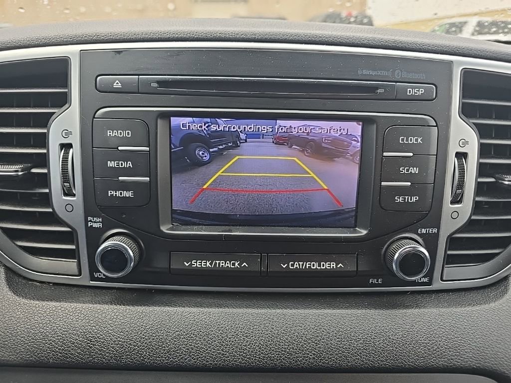 Used 2019 Kia Sportage LX image 18
