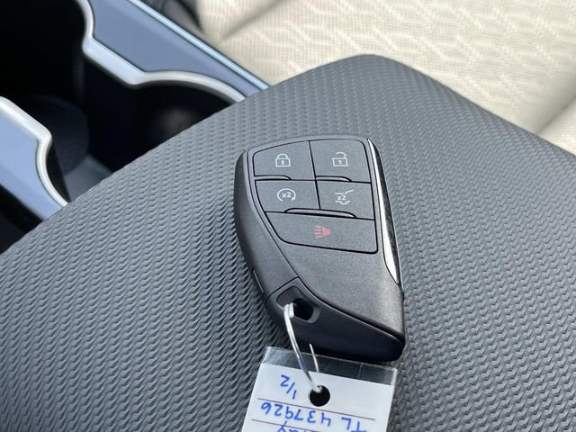 New 2026 Chevrolet Equinox LT w/ Convenience Package II FWD image 30