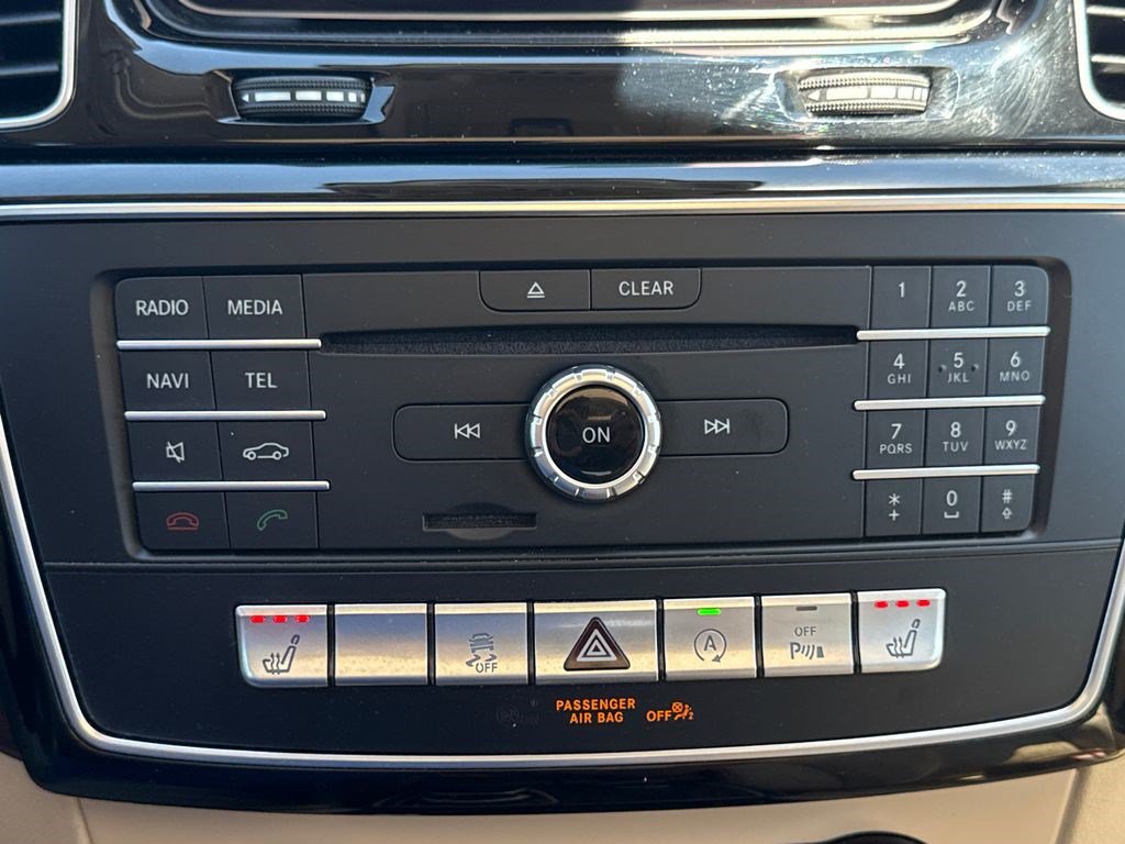 Used 2019 Mercedes-Benz GLS 450 4MATIC w/ Premium 1 Package image 32