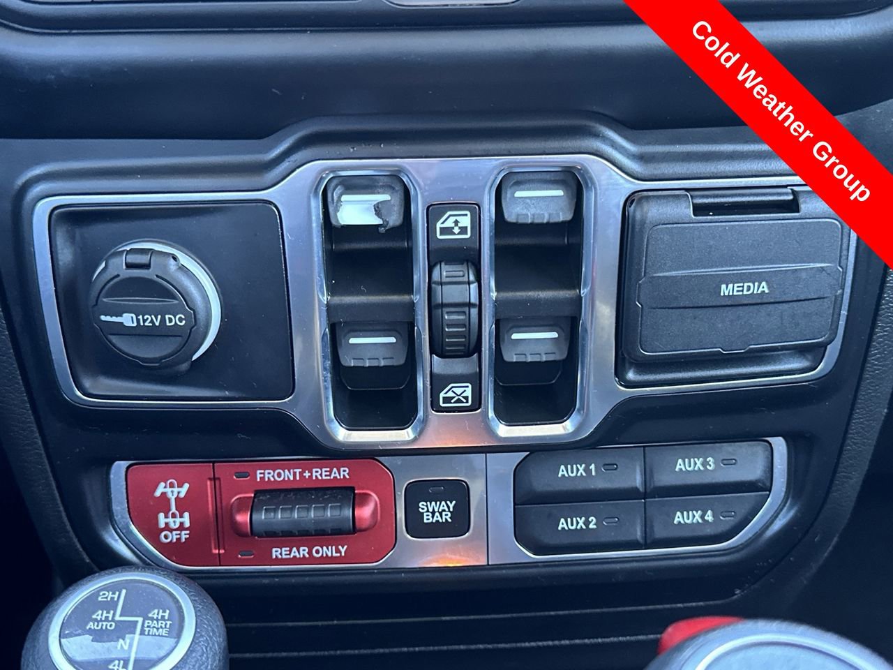 Used 2022 Jeep Wrangler Unlimited Rubicon 4xe w/ Cold Weather Group image 8