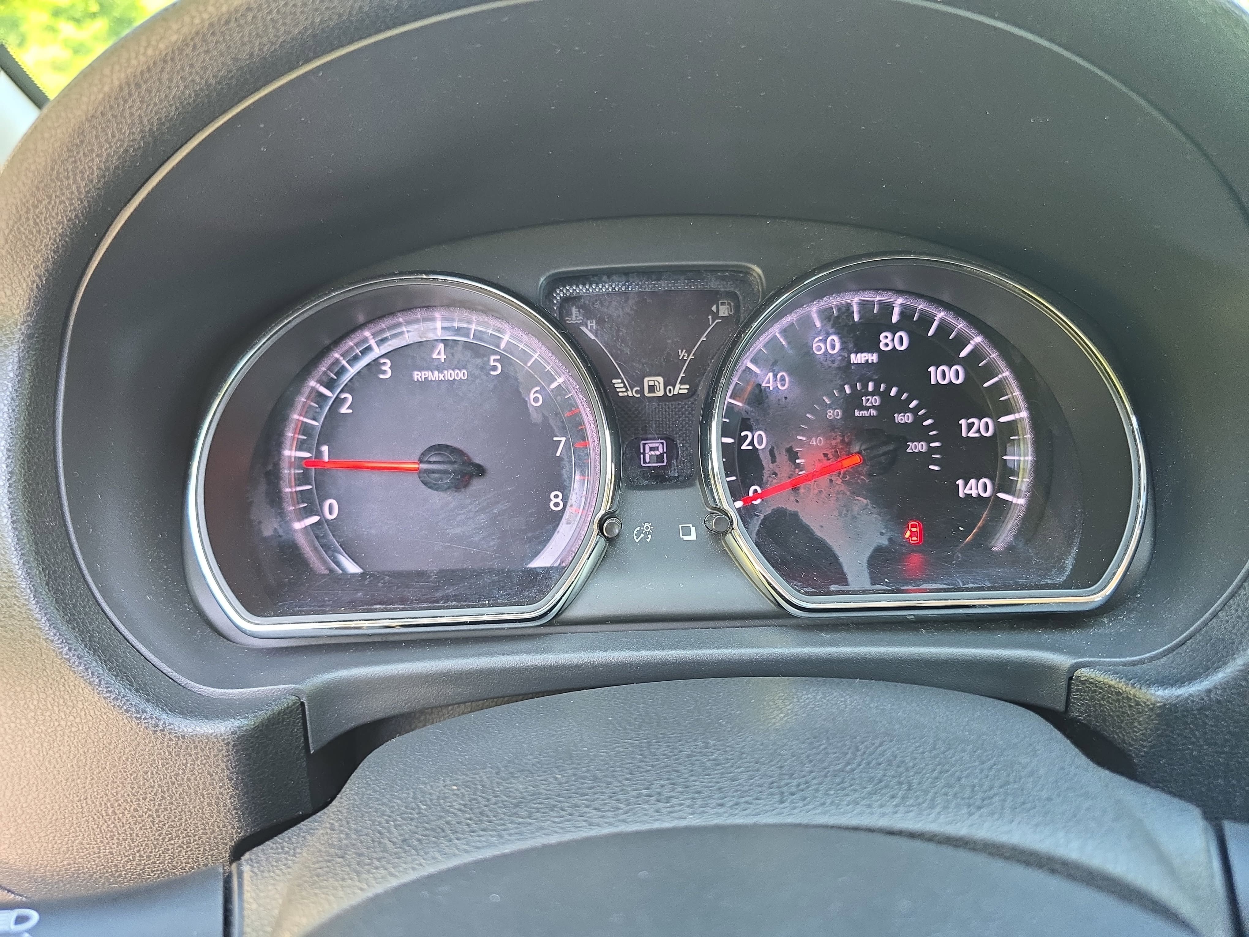 Used 2016 Nissan Versa SV FWD image 18