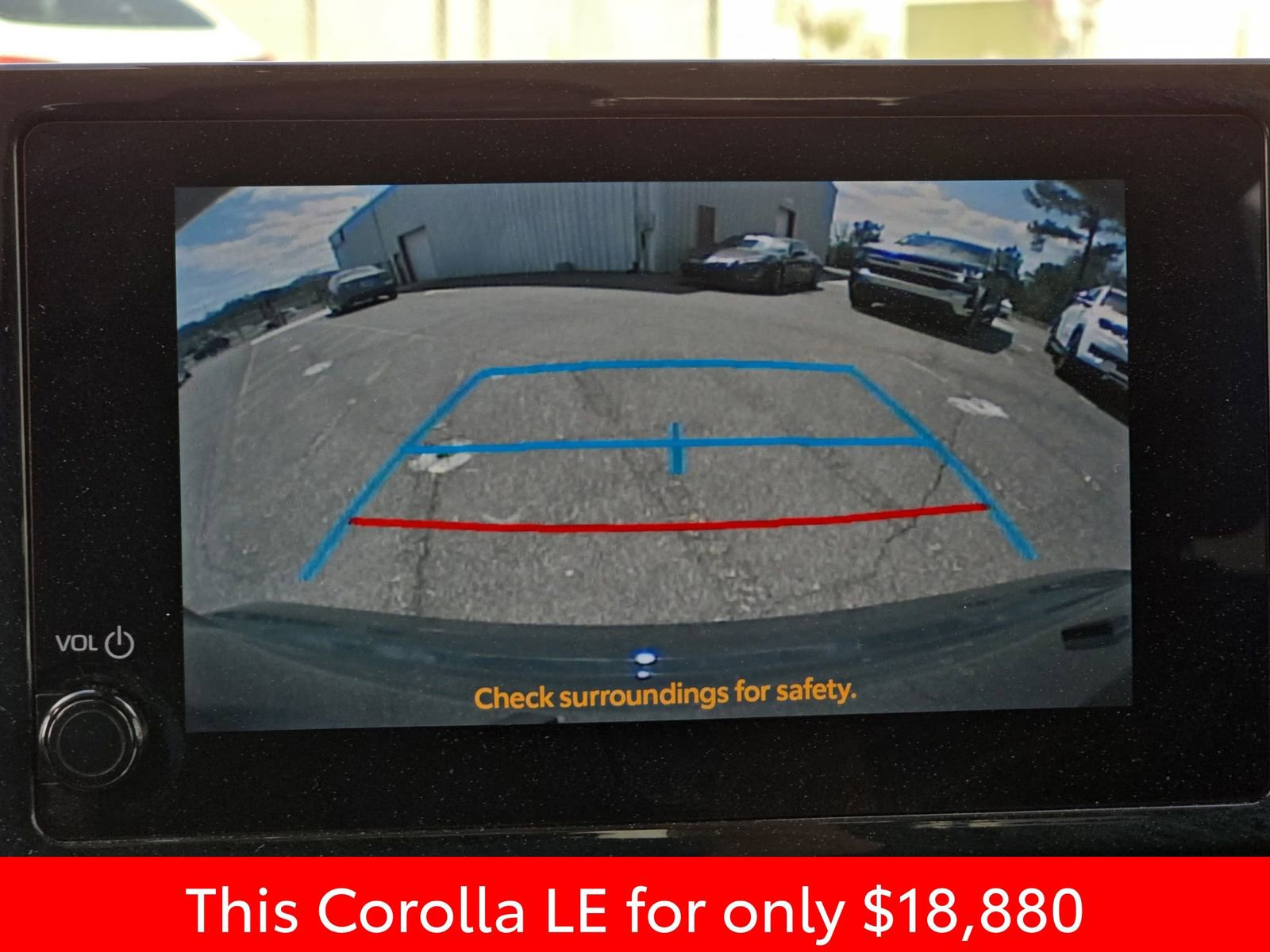 Used 2024 Toyota Corolla LE image 29