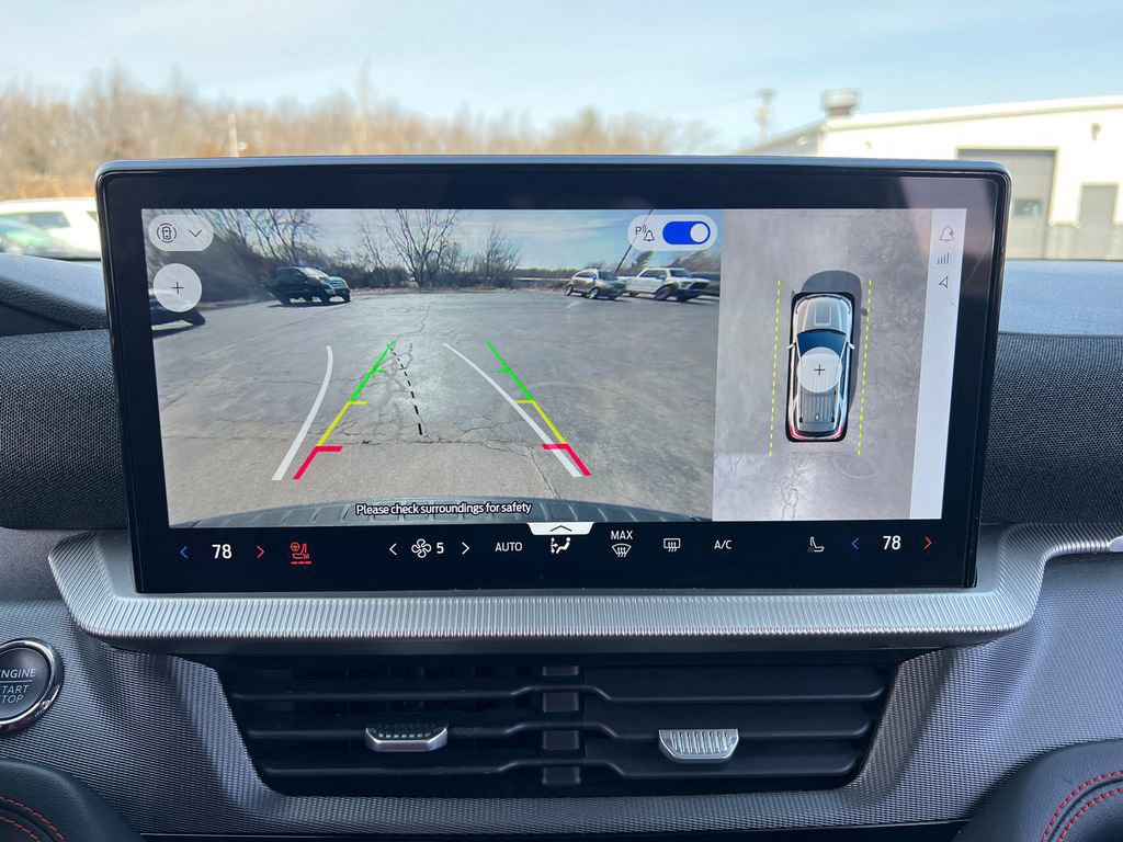 Used 2025 Ford Explorer ST-Line image 21