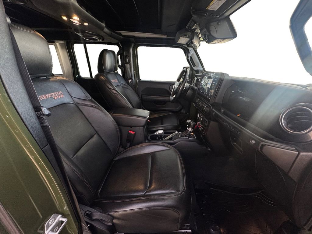 Used 2021 Jeep Wrangler Unlimited Rubicon w/ Trailer Tow Package image 16