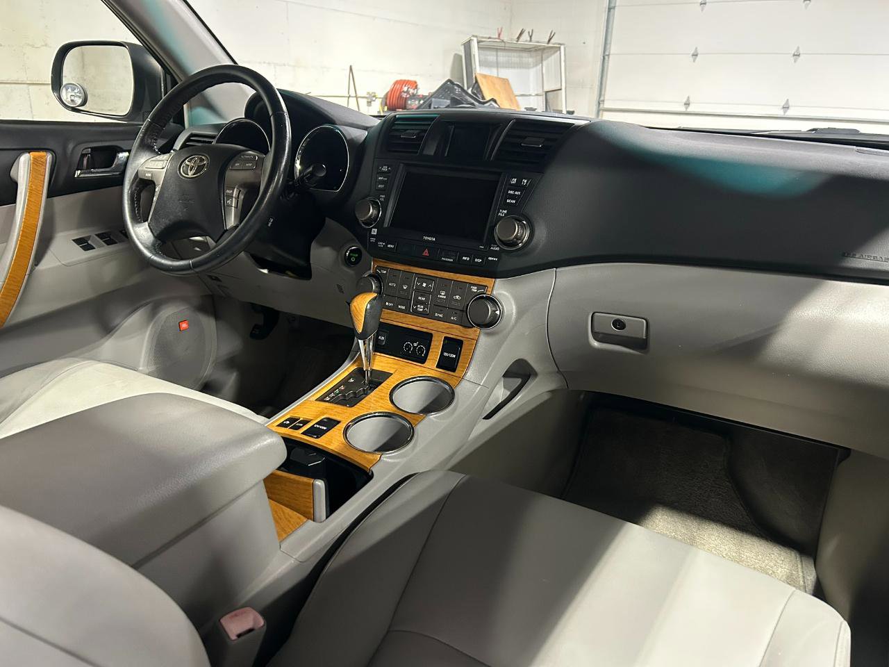 Used 2008 Toyota Highlander Limited AWD/4WD image 20