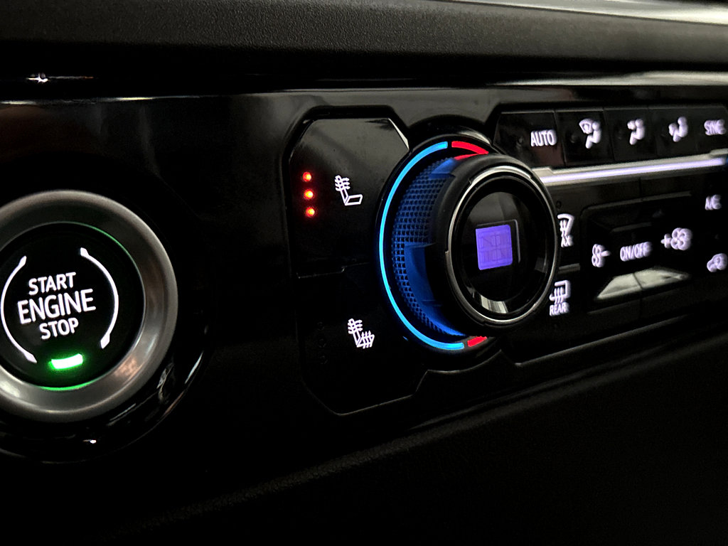 Used 2022 Chevrolet Silverado 1500 LT w/ Protection Package image 7