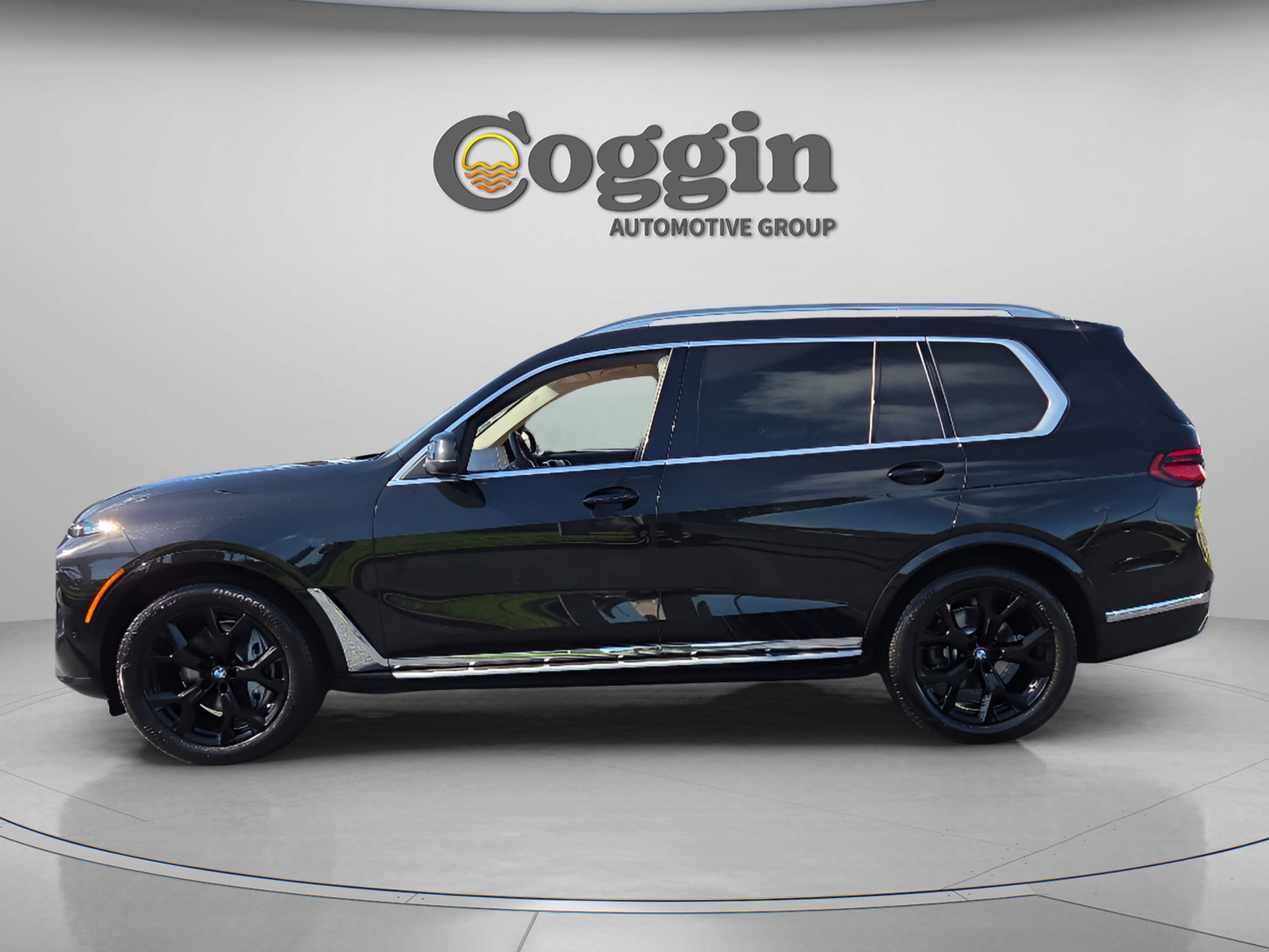 Certified 2024 BMW X7 xDrive40i AWD/4WD image 2