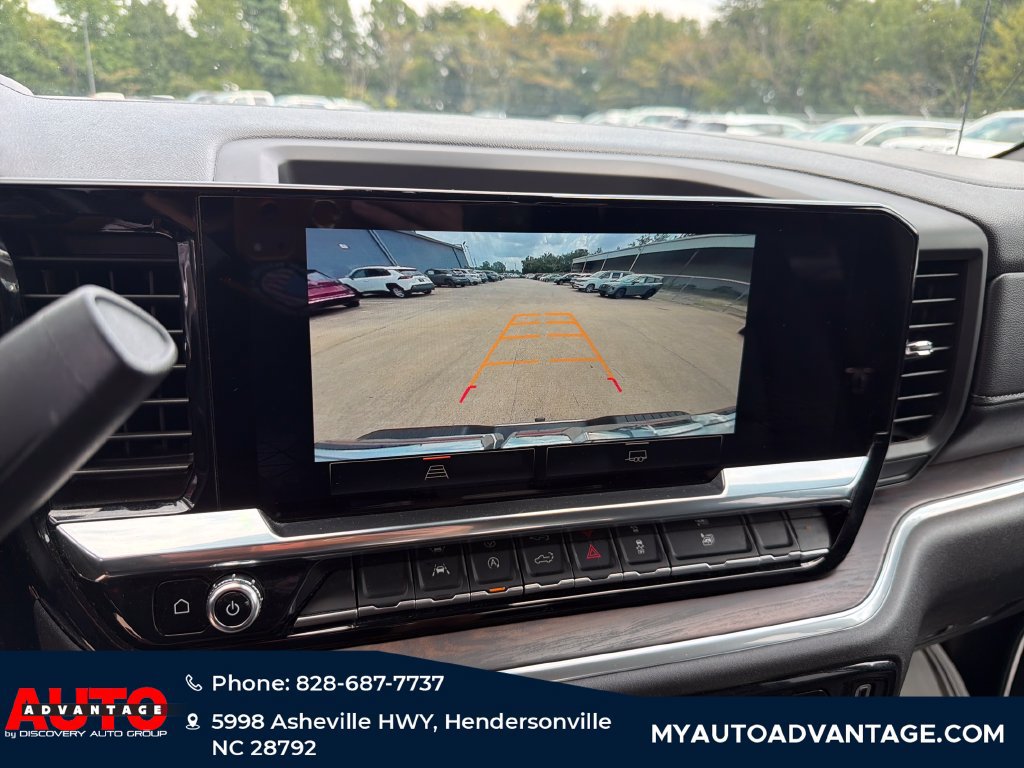 Used 2025 GMC Sierra 1500 SLT AWD/4WD image 17