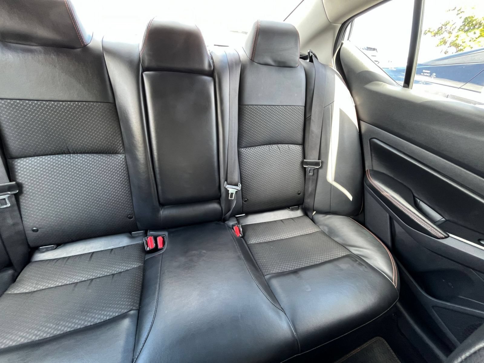 Used 2025 Nissan Altima 2.5 SR FWD image 35
