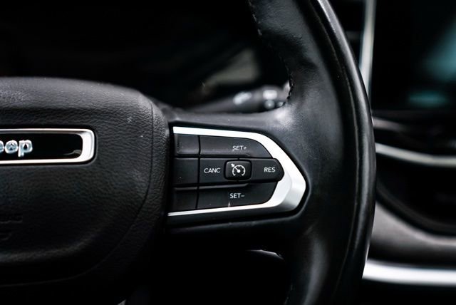 Used 2022 Jeep Compass Latitude w/ Sun and Sound Group image 19