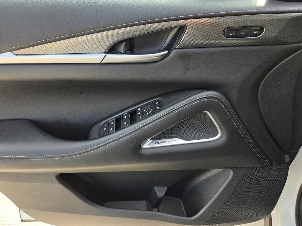 Used 2023 INFINITI QX60 Luxe w/ Vision Package FWD image 19