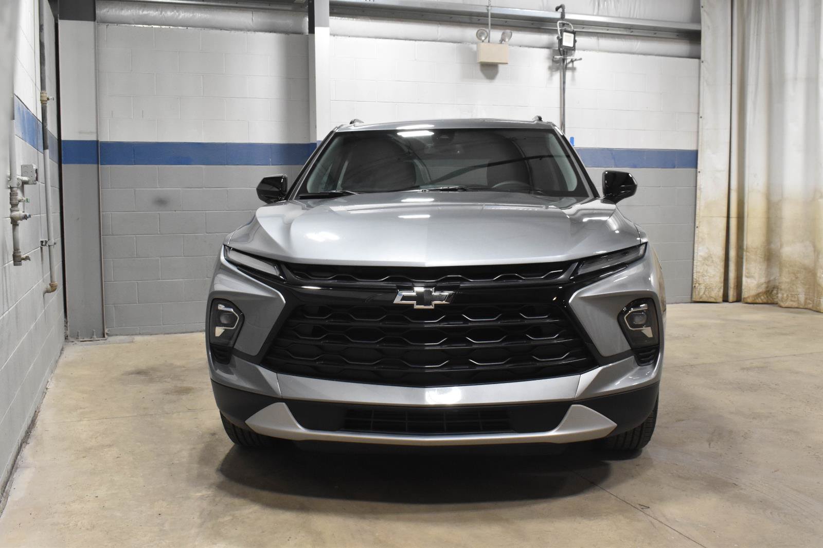 Used 2024 Chevrolet Blazer LT w/ Convenience Package FWD image 33