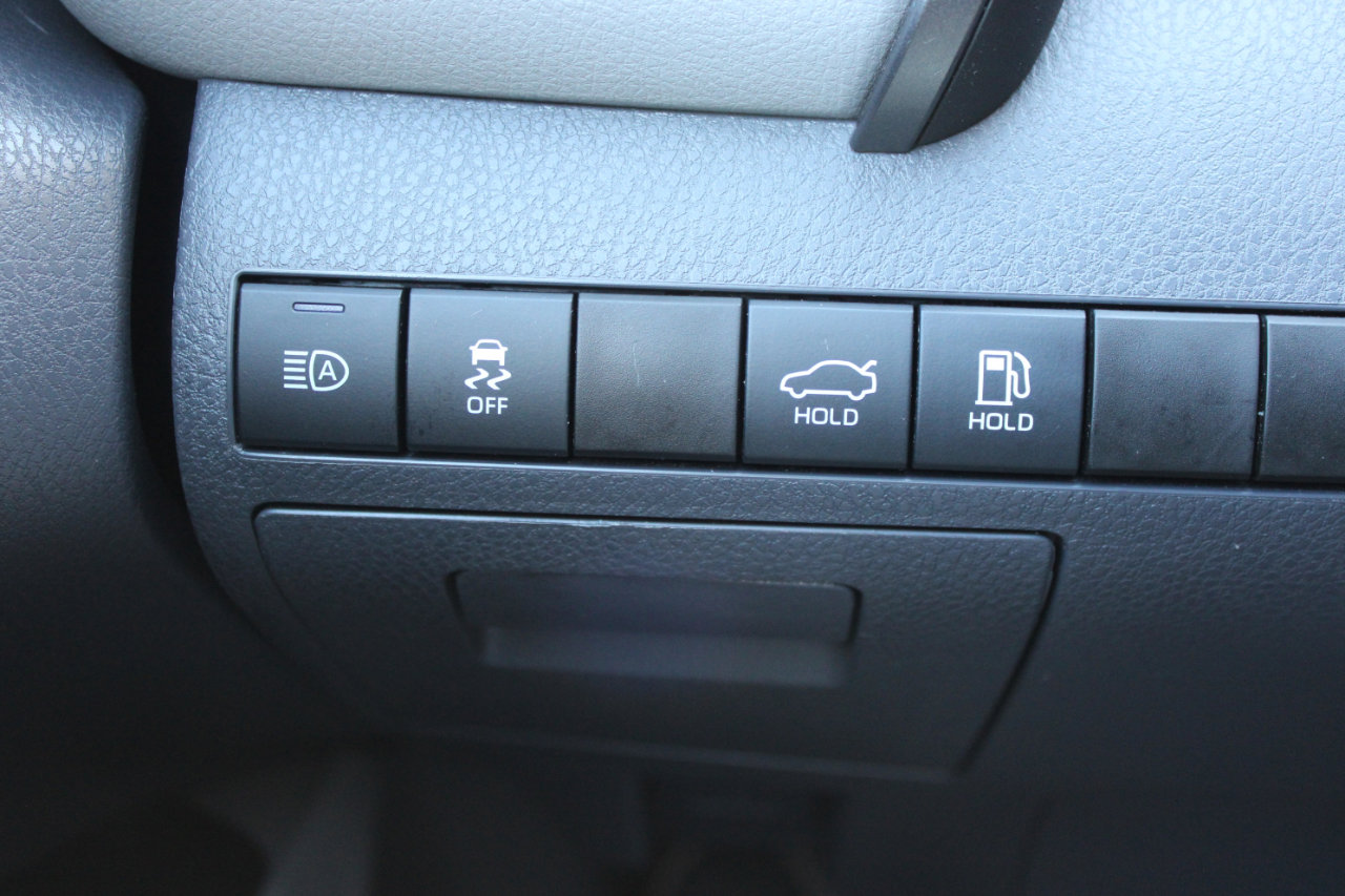 Used 2023 Toyota Camry LE image 23