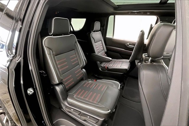 Certified 2025 GMC Yukon XL AT4 Ultimate image 19
