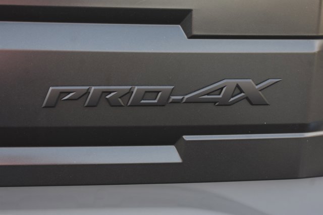New 2026 Nissan Frontier PRO-4X w/ Pro-4x Convenience Package image 7