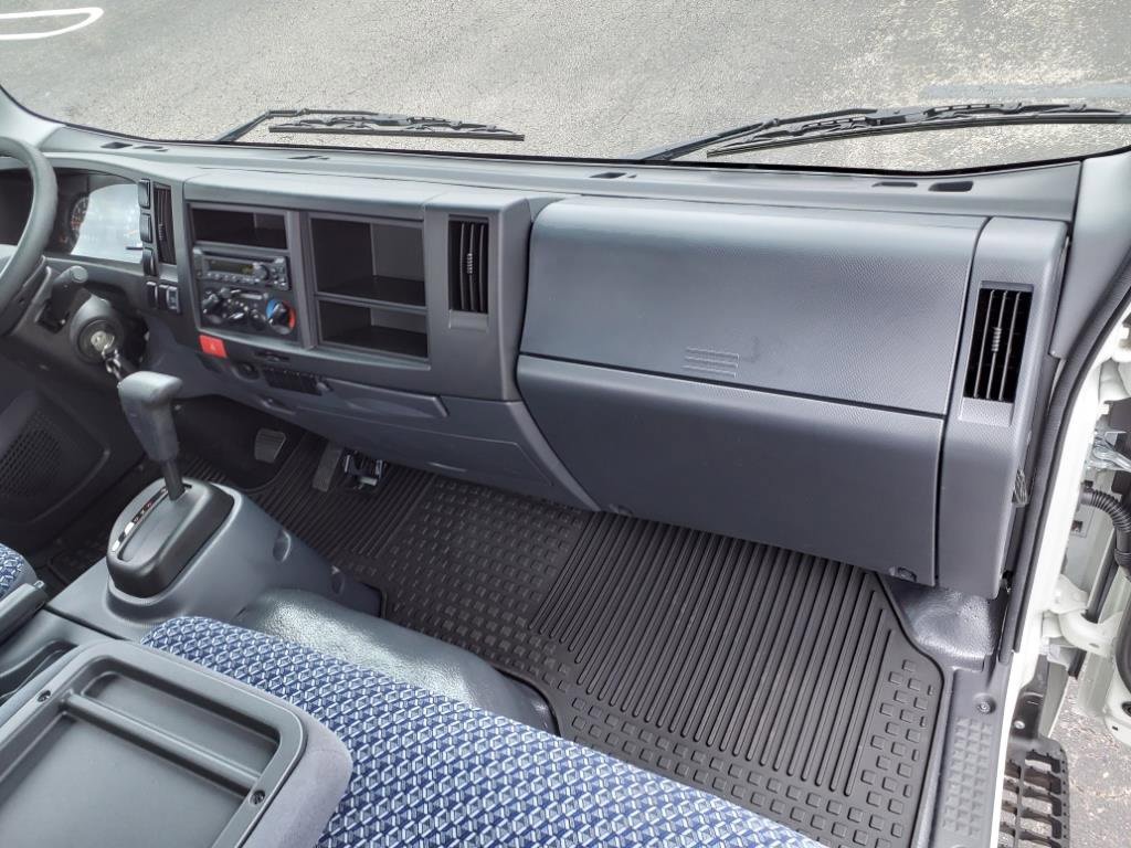 New 2025 Chevrolet Low Cab Forward image 8