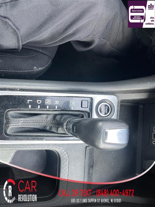 Used 2022 Nissan Sentra SV FWD image 17
