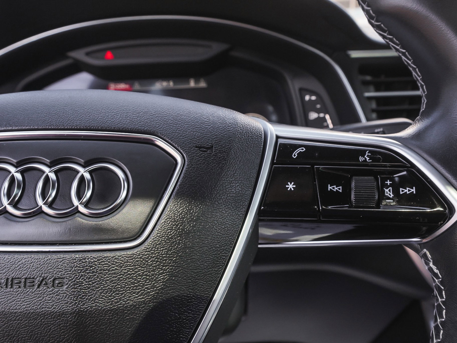 Used 2023 Audi A7 3.0T Premium w/ Convenience Package image 19