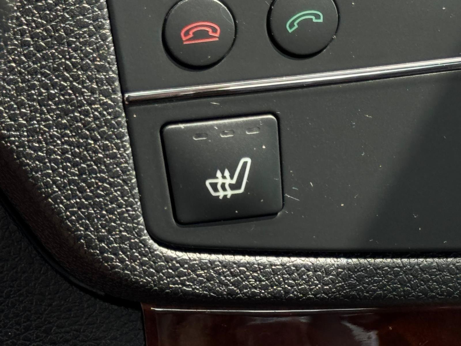 Used 2009 Mercedes-Benz C 300 4MATIC Sedan image 17
