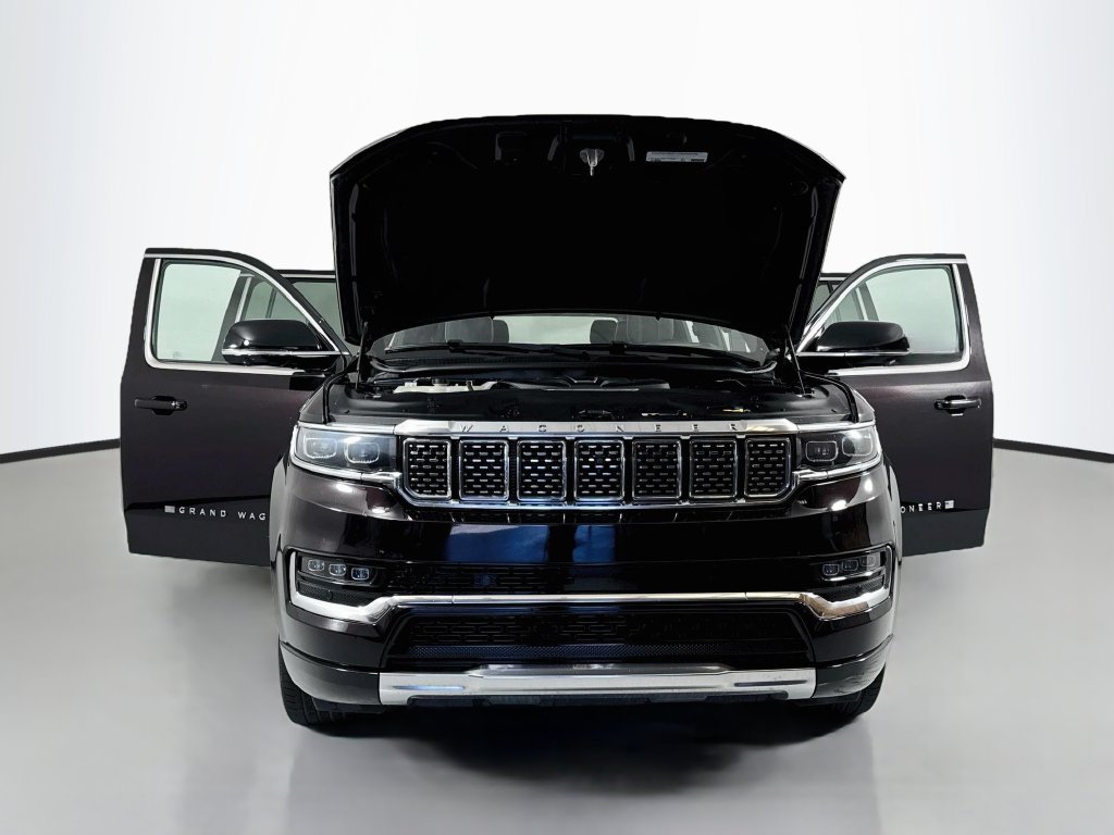 Used 2023 Jeep Grand Wagoneer L Series II AWD/4WD image 25