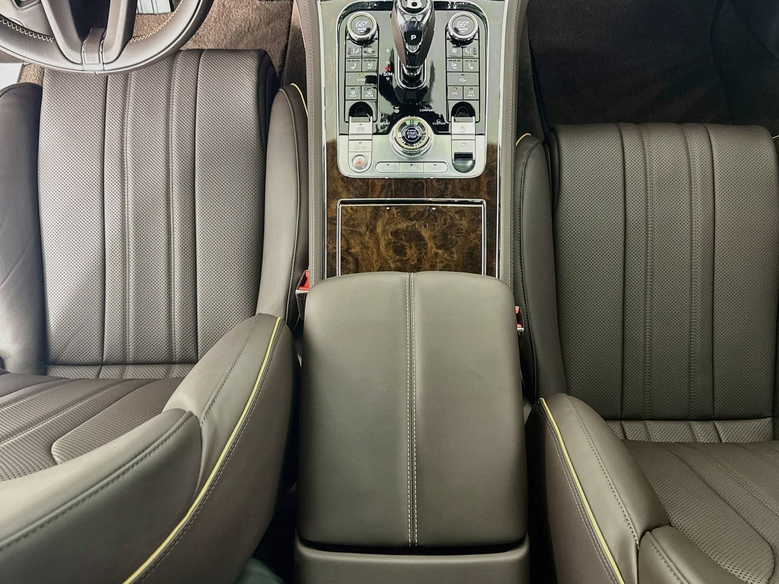 Certified 2023 Bentley Continental GT Mulliner AWD/4WD image 23
