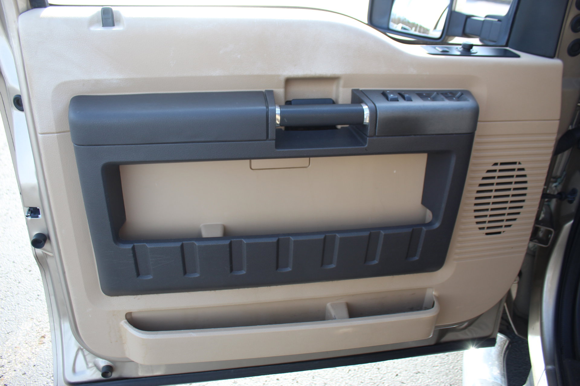 Used 2012 Ford F250 XLT w/ XLT Value Pkg image 12