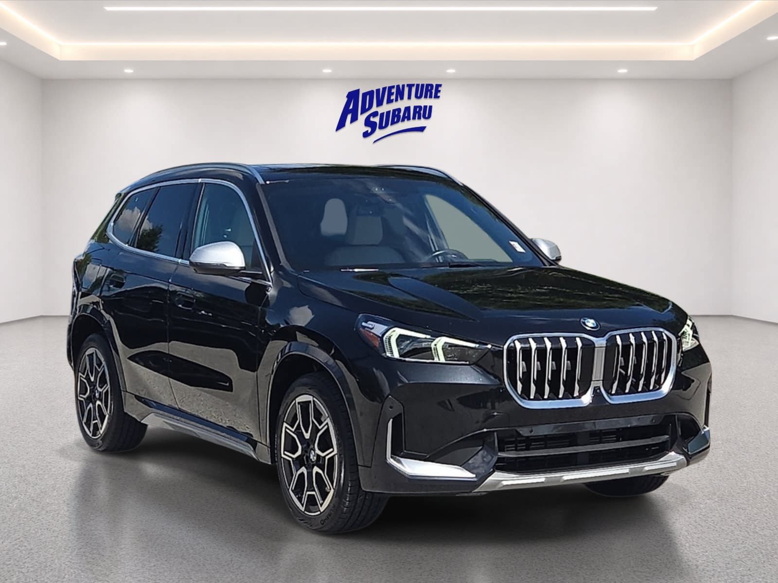 Used 2023 BMW X1 xDrive28i w/ Premium Package AWD/4WD image 1