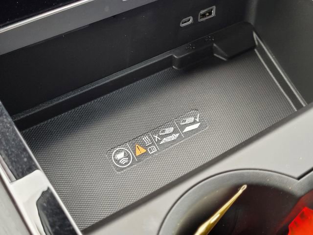 New 2026 GMC Yukon AT4 Ultimate w/ LPO, Floor Liner Package AWD/4WD image 25