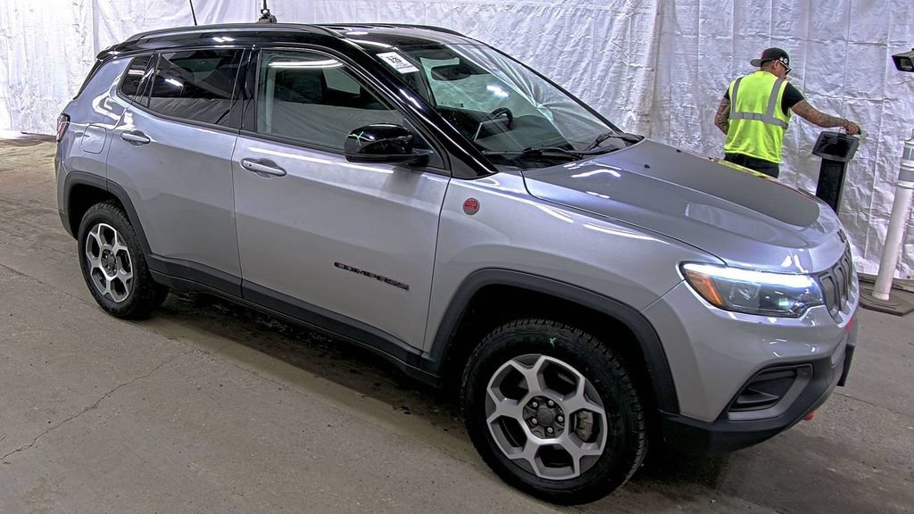 Certified 2022 Jeep Compass Trailhawk w/ Trailhawk Elite Group AWD/4WD image 1