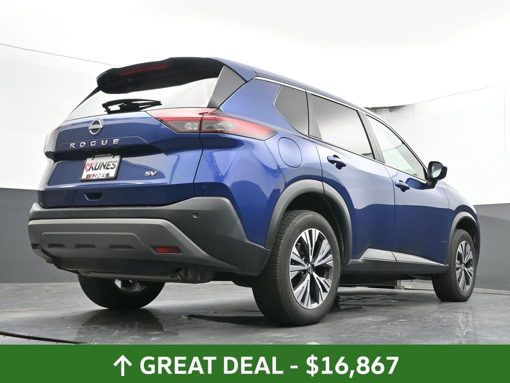 Used 2023 Nissan Rogue SV image 48