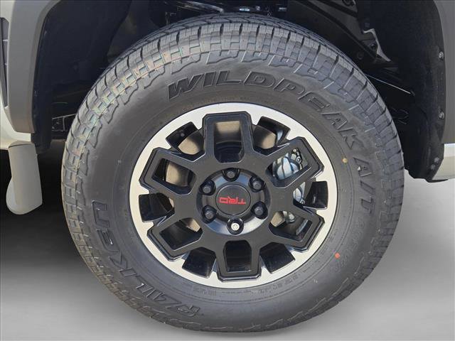 New 2025 Toyota Tacoma TRD Off-Road image 10