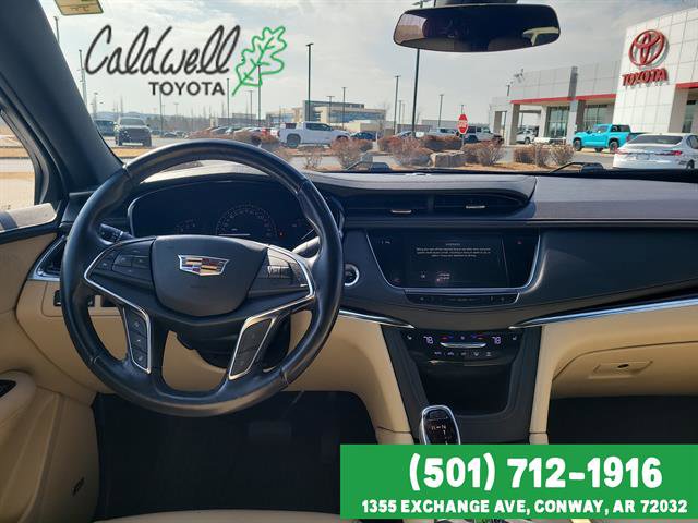 Used 2018 Cadillac XT5 Luxury w/ Driver Awareness Package image 24
