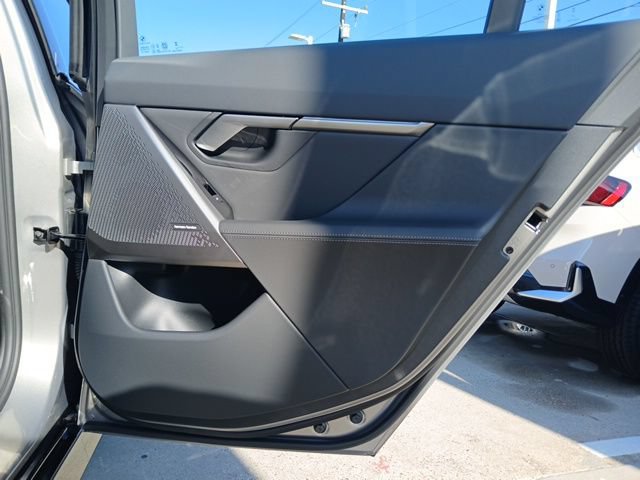 New 2026 BMW 530i RWD image 11