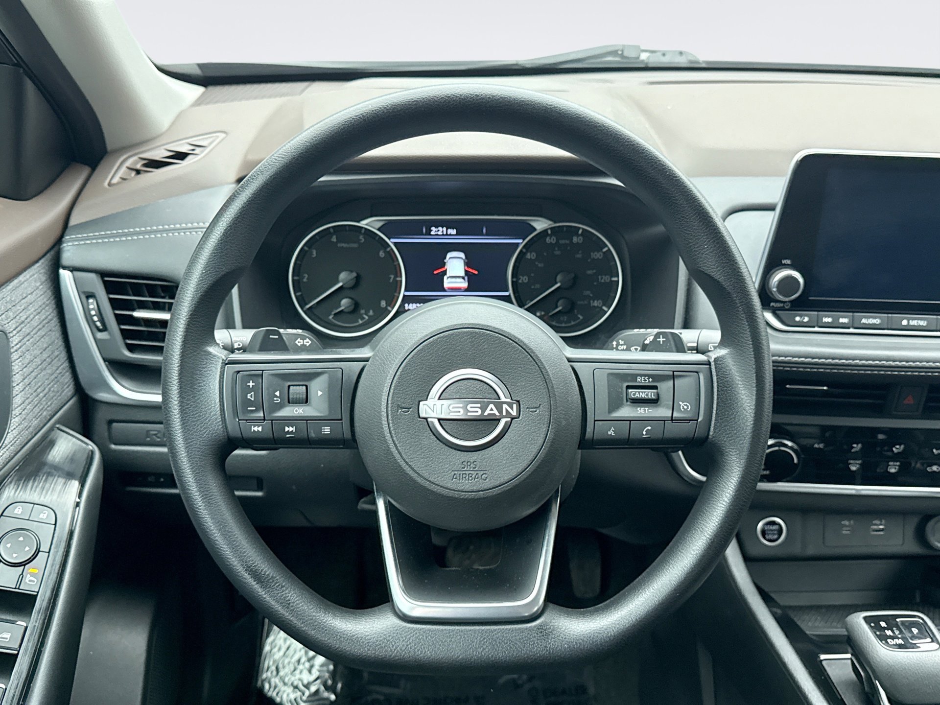 Used 2023 Nissan Rogue S image 12