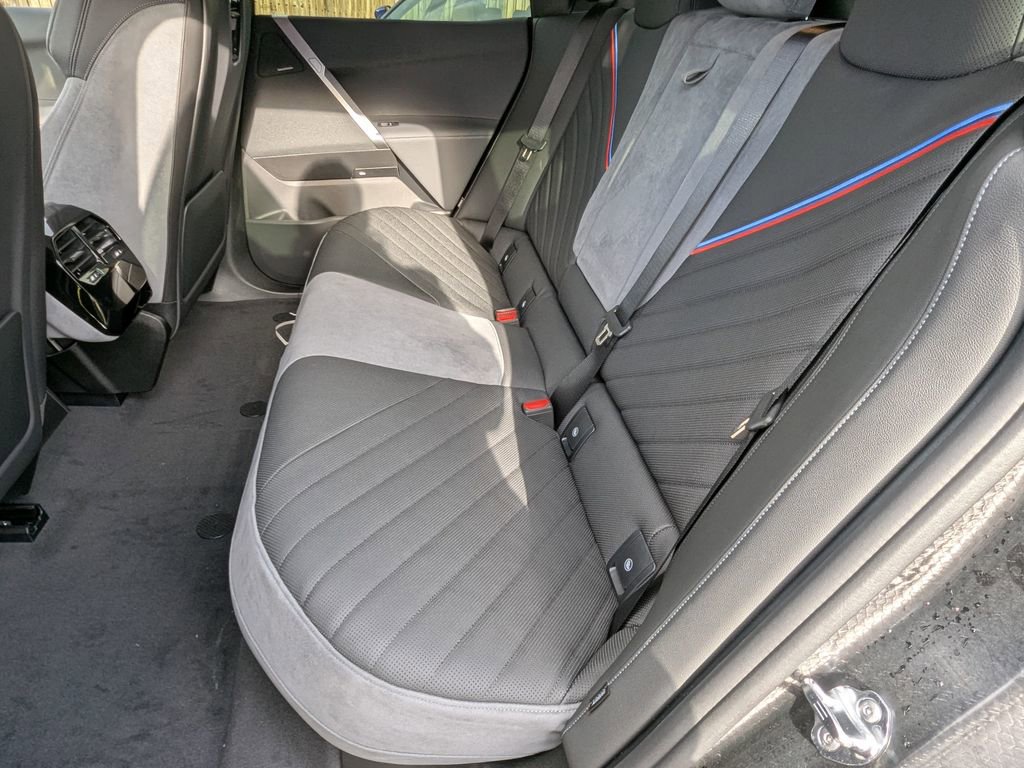 Used 2026 BMW iX xDrive45 image 31