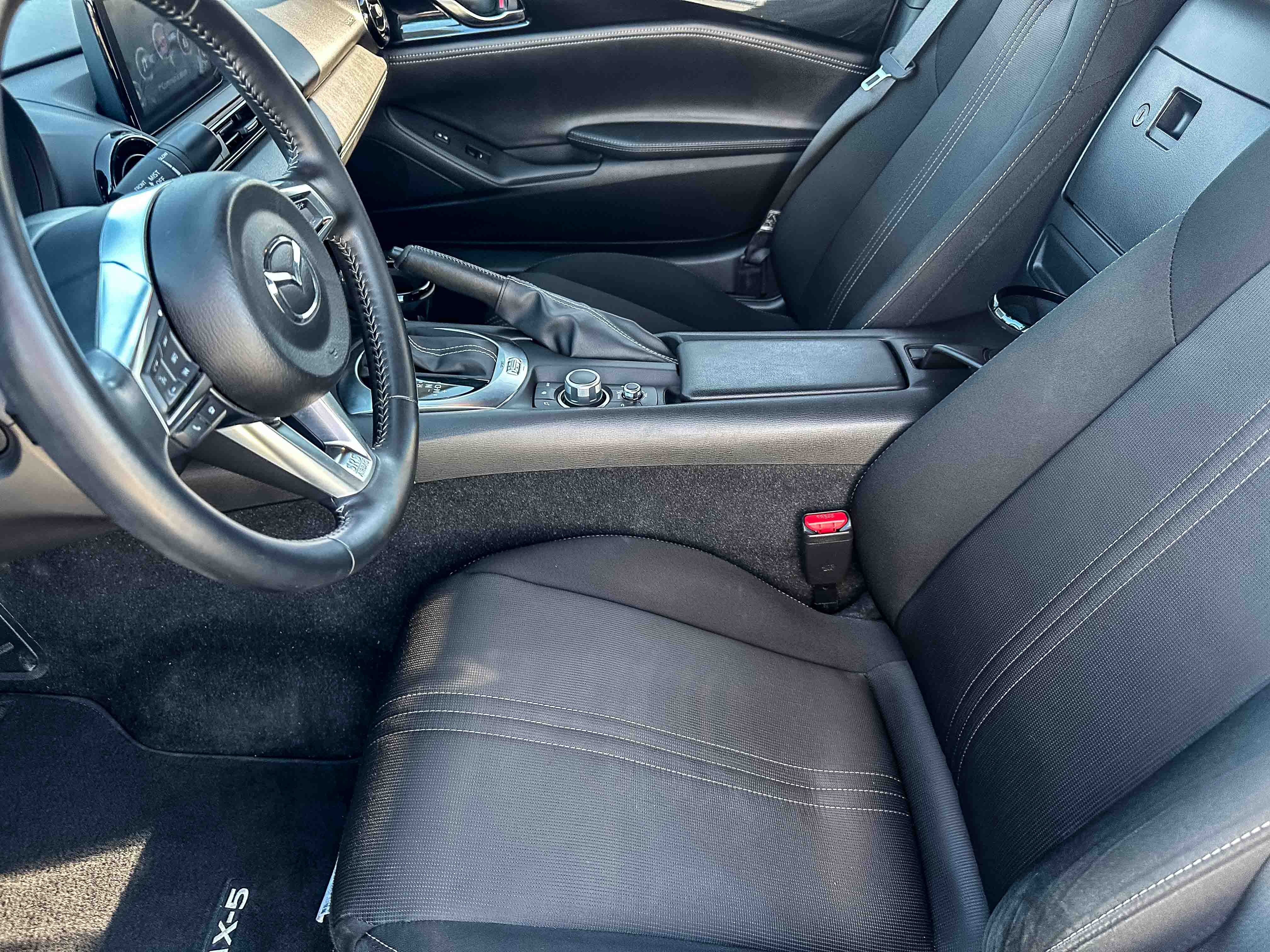 Used 2021 MAZDA MX-5 Miata RF Club image 13