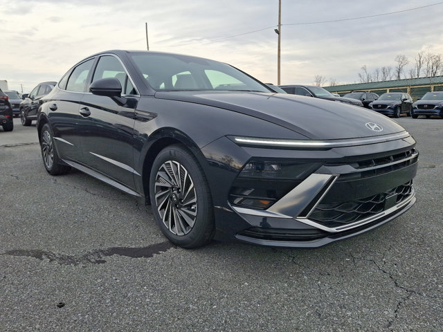 New 2025 Hyundai Sonata SEL