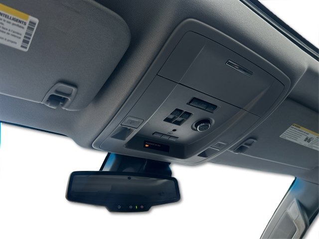 Used 2017 Chevrolet Suburban Premier image 25