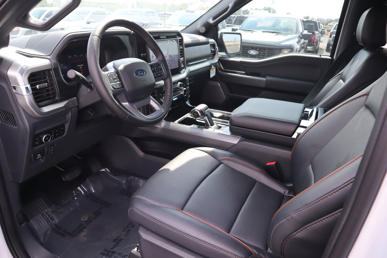 New 2025 Ford F150 Lariat w/ Equipment Group 502A High image 18