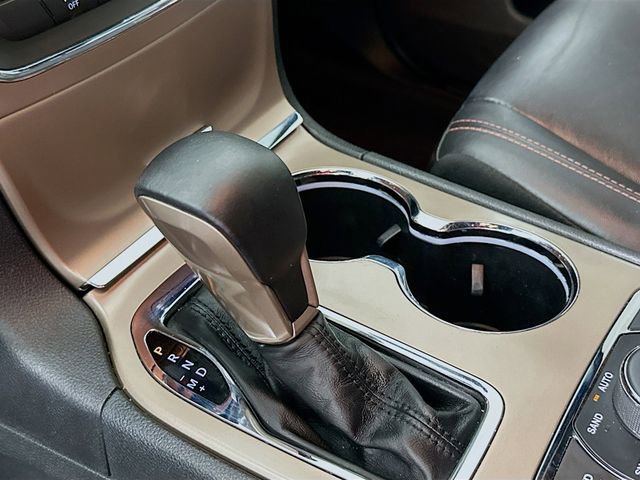 Used 2016 Jeep Grand Cherokee Limited 75th Anniversary AWD/4WD image 17